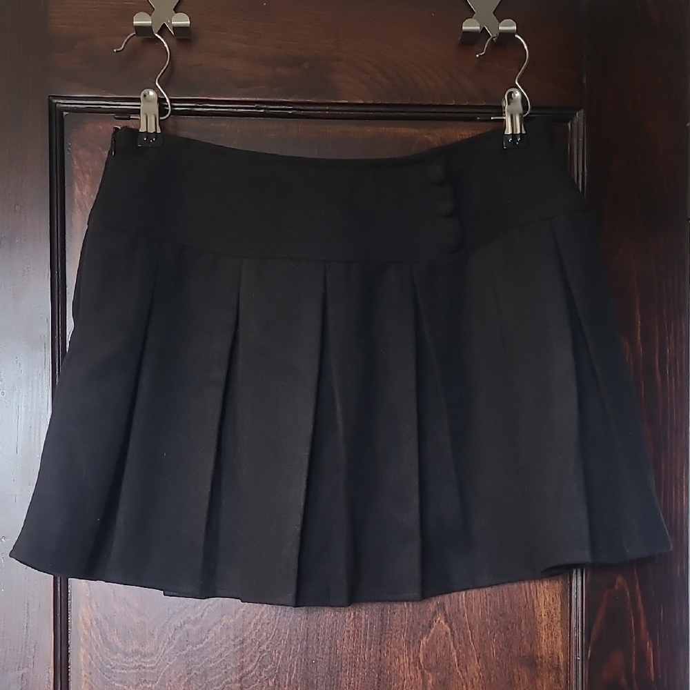 Black Pleated Mini Skirt with Button-Trim Waistband